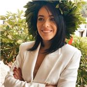 Aiuto per i compiti i ragazzi e intenzione di trasmettere il mio stesso amore e passione per materie umanistiche